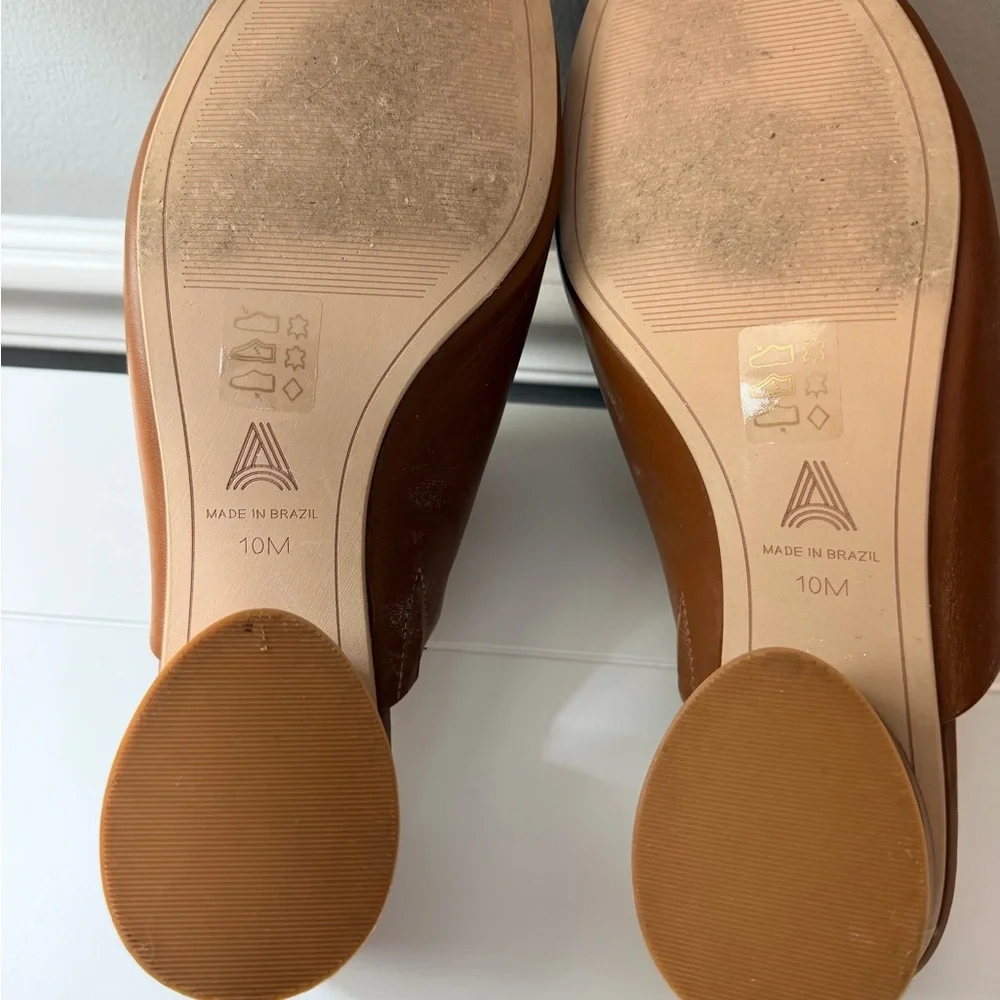 Able Renee round heel Women's Tan Leather Slide Mule - Classic Open-Toe Heel - Picture 8 of 13